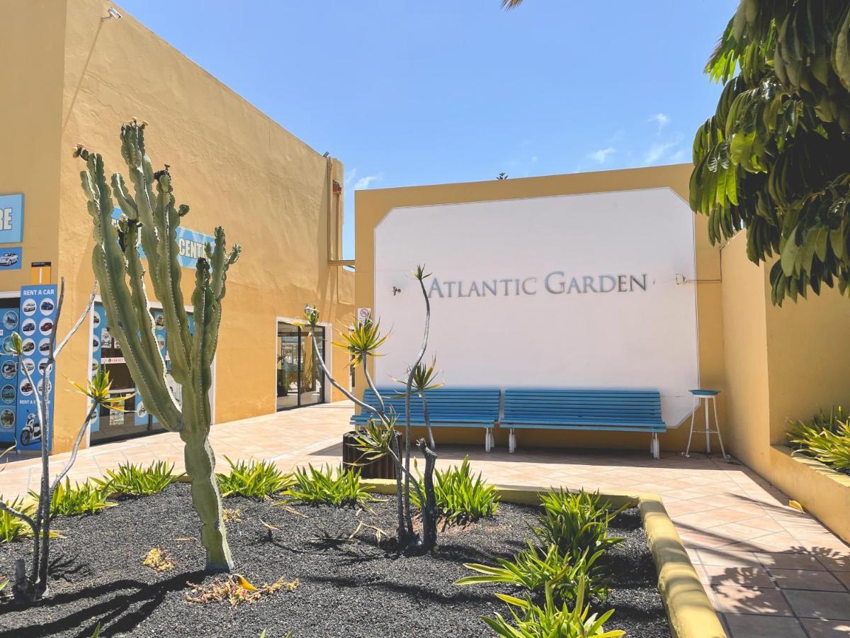 Seaside Apartment Corralejo : A Cozy Holiday Home In A Peaceful Well Located Green Complex Eksteriør billede