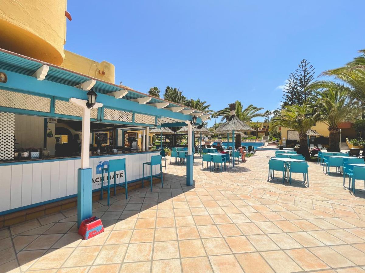Seaside Apartment Corralejo : A Cozy Holiday Home In A Peaceful Well Located Green Complex Eksteriør billede